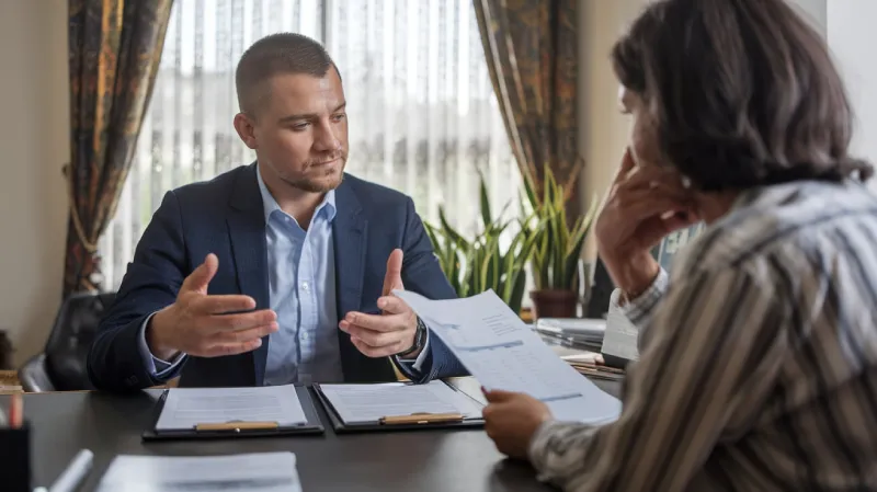 konsultanto teikiama finansinė pagalba įsiskolinusiems